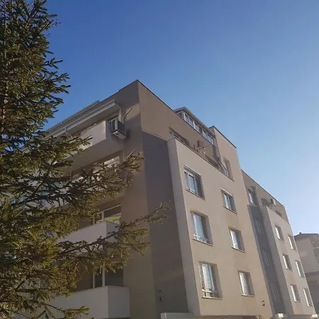 דירה Panorama Cozy View סטרה זגורה